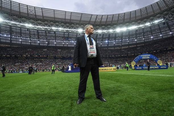 历鼓励弟弟 历鼓励弟弟