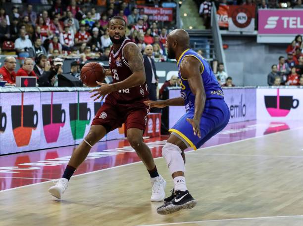 借鉴此前比 借鉴此前比